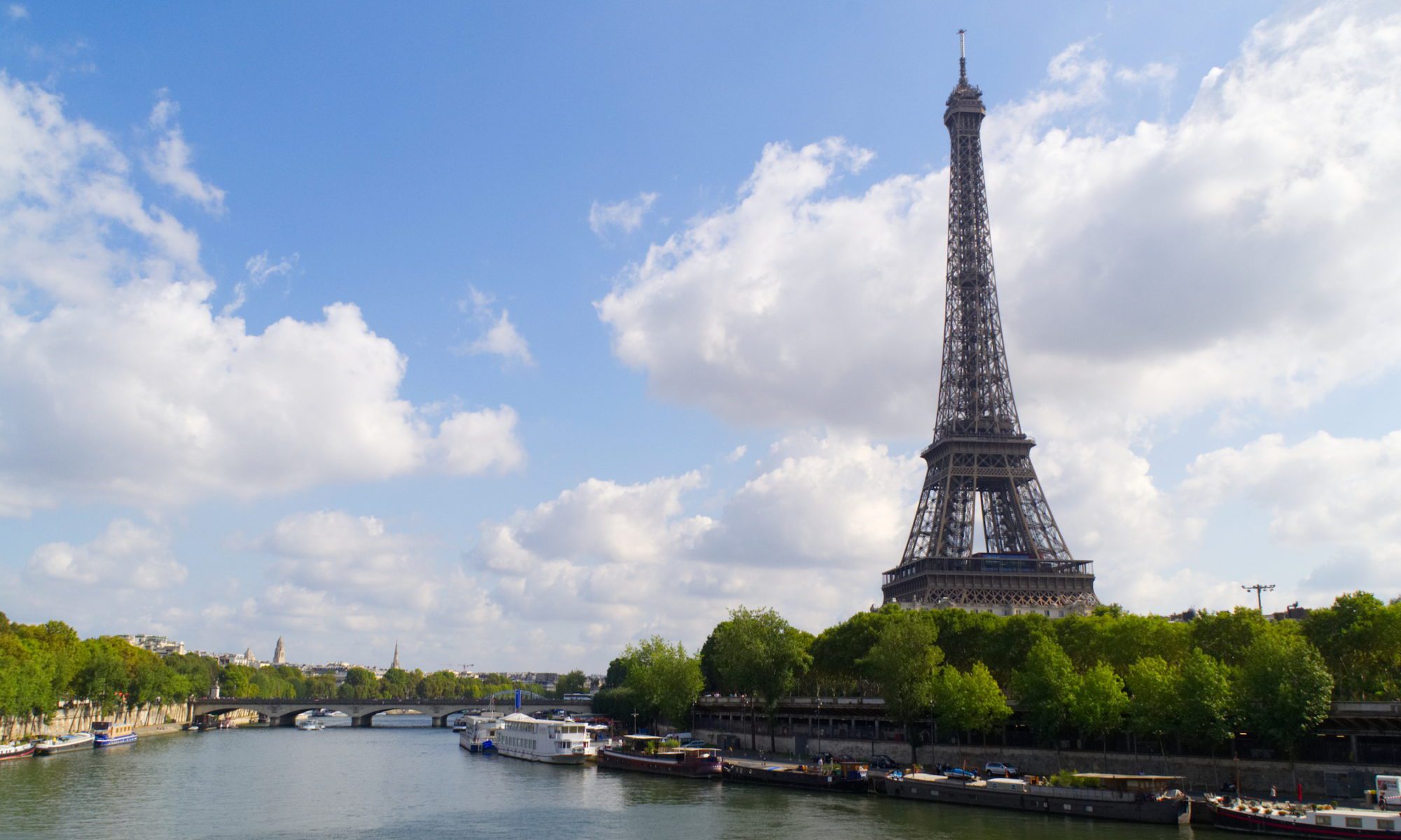 Der Eiffelturm in Disneyland Paris