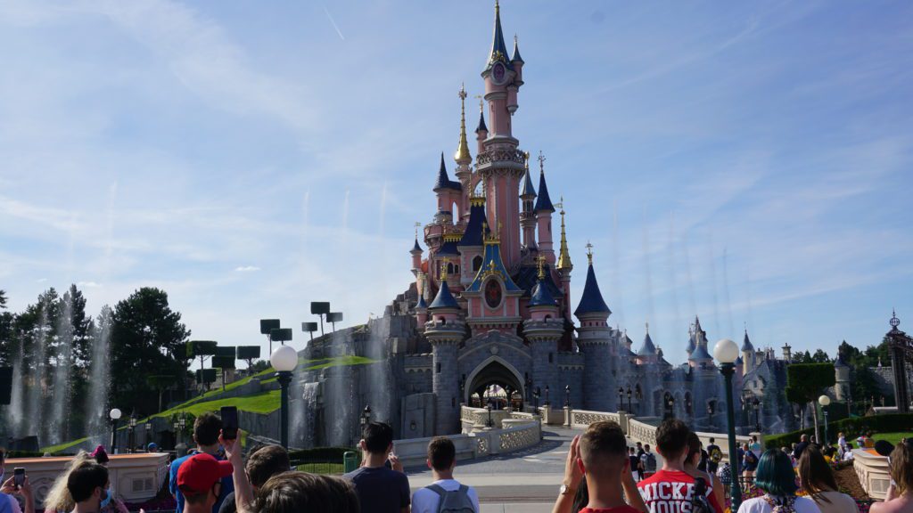 Zeit für Magie: Unser Recap zur Wiedereröffnung von Disneyland Paris 10 Sleeping Beauty Castle in Paris