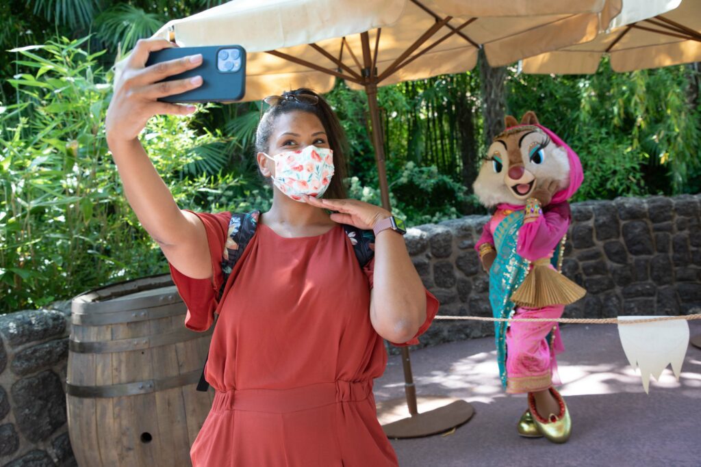 Disneyland Paris Selfie Spot with Clarice