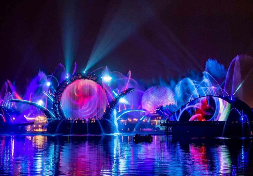 Highlights und Neuheiten zu Walt Disney Worlds 50. Jubiläum 4 Lichter und Fontänen auf EPCOT's World Showcase Lagoon