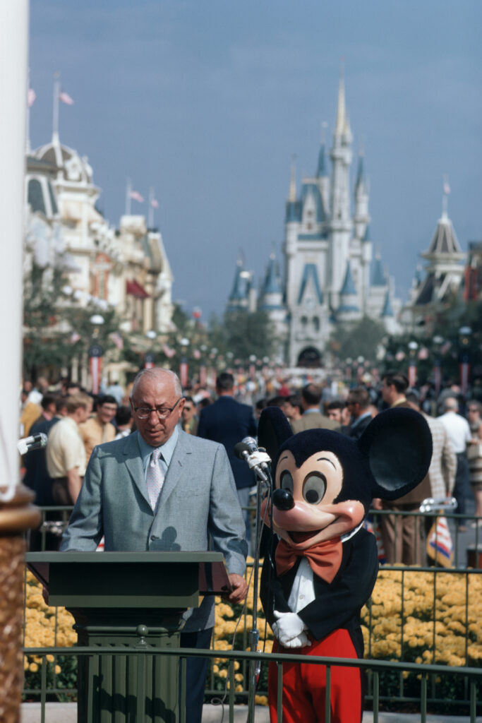 Eröffnung von Walt Disney World's Magic Kingdom Park im Oktober 1971