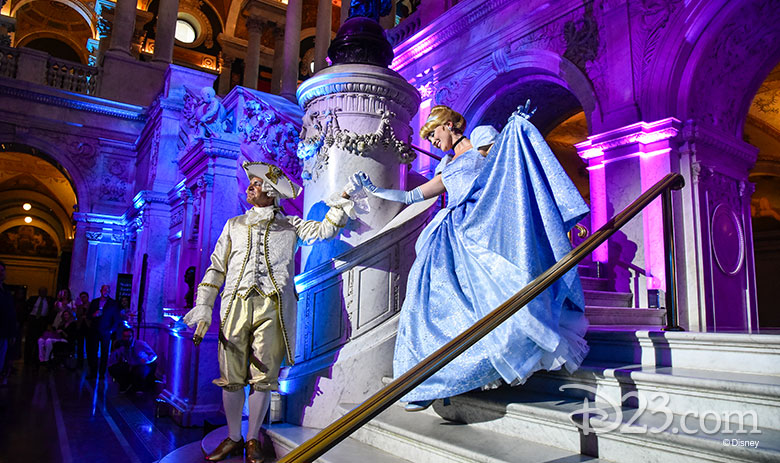 Vom drohenden Bankrott zum Welterfolg: Disneys Cinderella Story (1950) 14 Cinderella in den Disney Parks