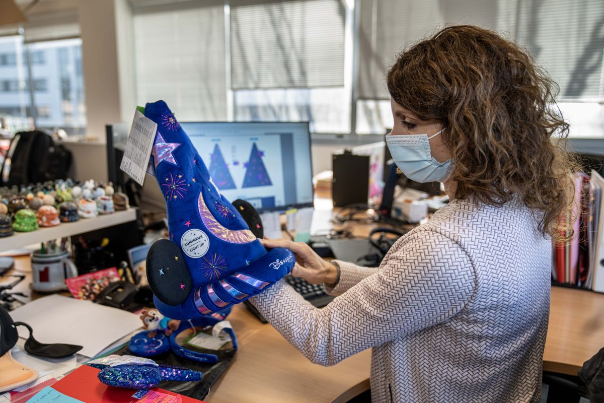 Neue Details & Programm zur Feier vom 30. Geburtstag von Disneyland Paris - inklusive innovativer Drohnen-Show! 23 Disneyland Paris Merch Office