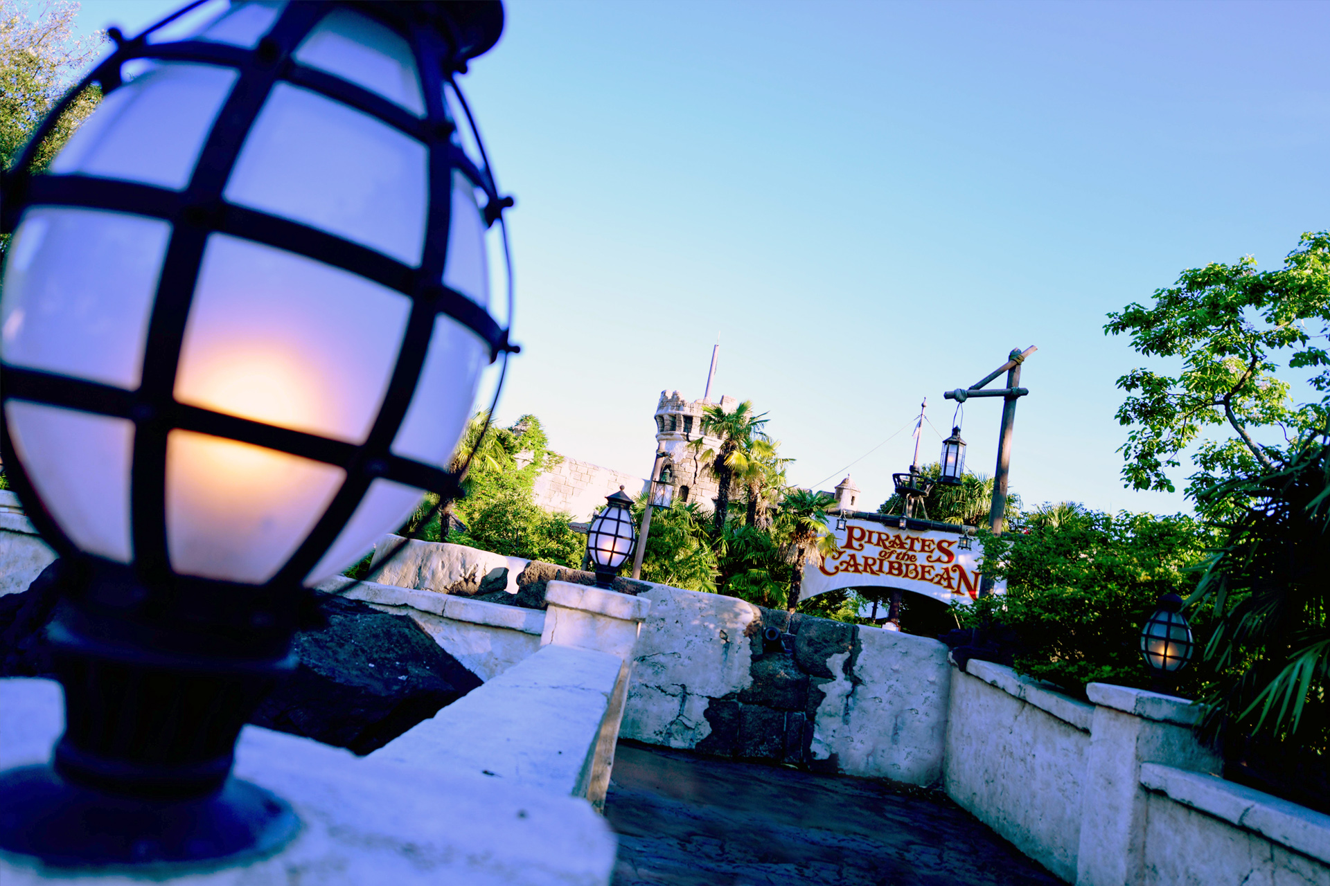 Disneyland Paris Adventureland Pirates of the Caribbean