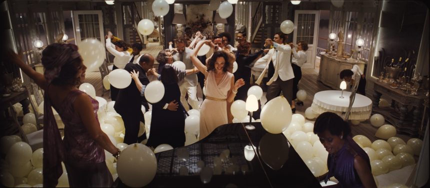 Rezension zu „Tod auf dem Nil“: Hercule Poirot in Ägypten 4 Scene from 20th Century Studios’ DEATH ON THE NILE
