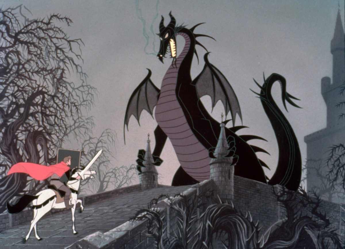 TV-Tipp: Gewinnt mit „Dornröschen“ im Disney Channel eine magische Reise nach Disneyland Paris! 4 In Dornröschen kämpft Prinz Phillip gegen die böse Hexe Malefiz als Drachen