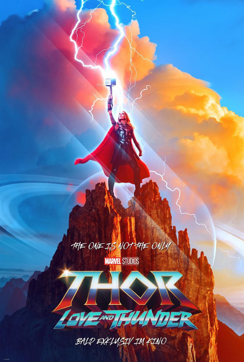 Thor: Love and Thunder Poster mit Natalie Portman als Mighty Thor