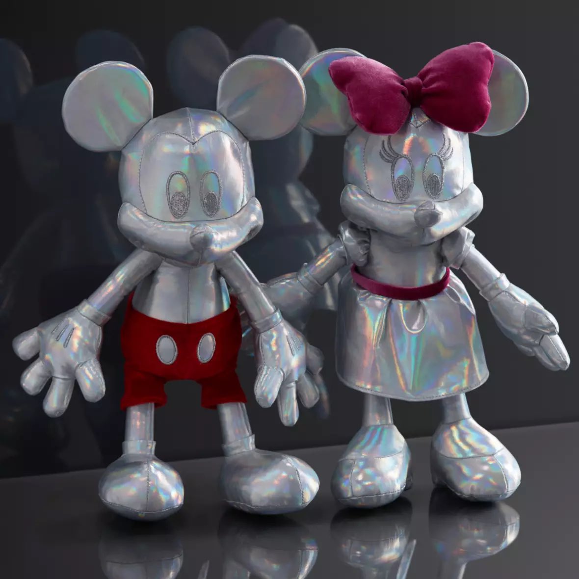 Micky und Minnie Sammel-Plüschfiguren zu Disney100