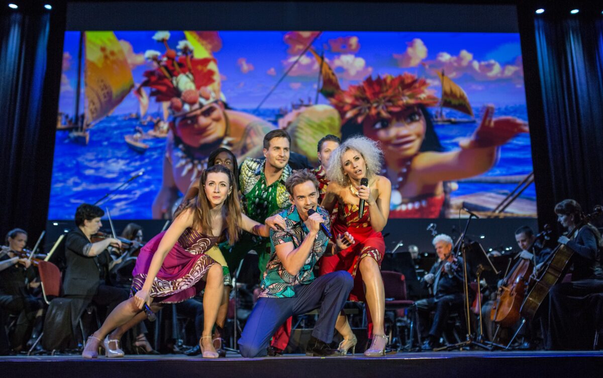 Die magische DISNEY IN CONCERT Tour 2024: Believe in Magic – Tickets ab sofort im Vorverkauf! 3 Während der "Disney in Concert: Believe in Magic" Tour 2024 bringen das Hollywood Sound Orchester und talentierte Solistinnen und Solisten die beliebtesten Disney Songs live auf die Bühne!