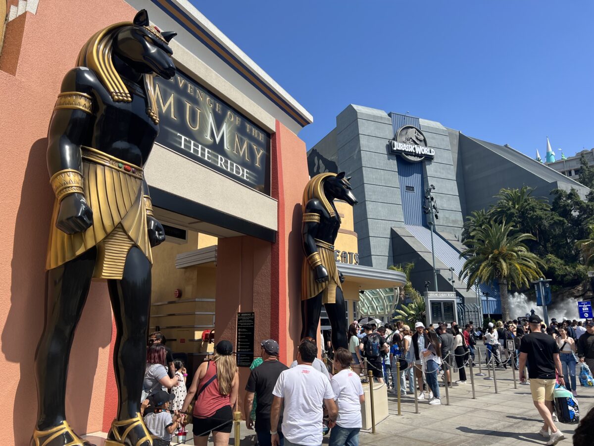 Freizeitpark Review: Lohnt sich ein Tag in den Universal Studios Hollywood in Kalifornien? 5 Eine intensive Achterbahnfahrt: Revenge of the Mummy - The Ride.