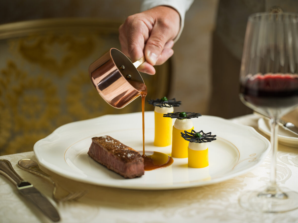 Startschuss gefallen: Disneyland Hotel in Paris ab sofort buchbar – Große Eröffnung am 25. Januar 2024 23 Disneyland Hotel Food: La Table de Lumiere