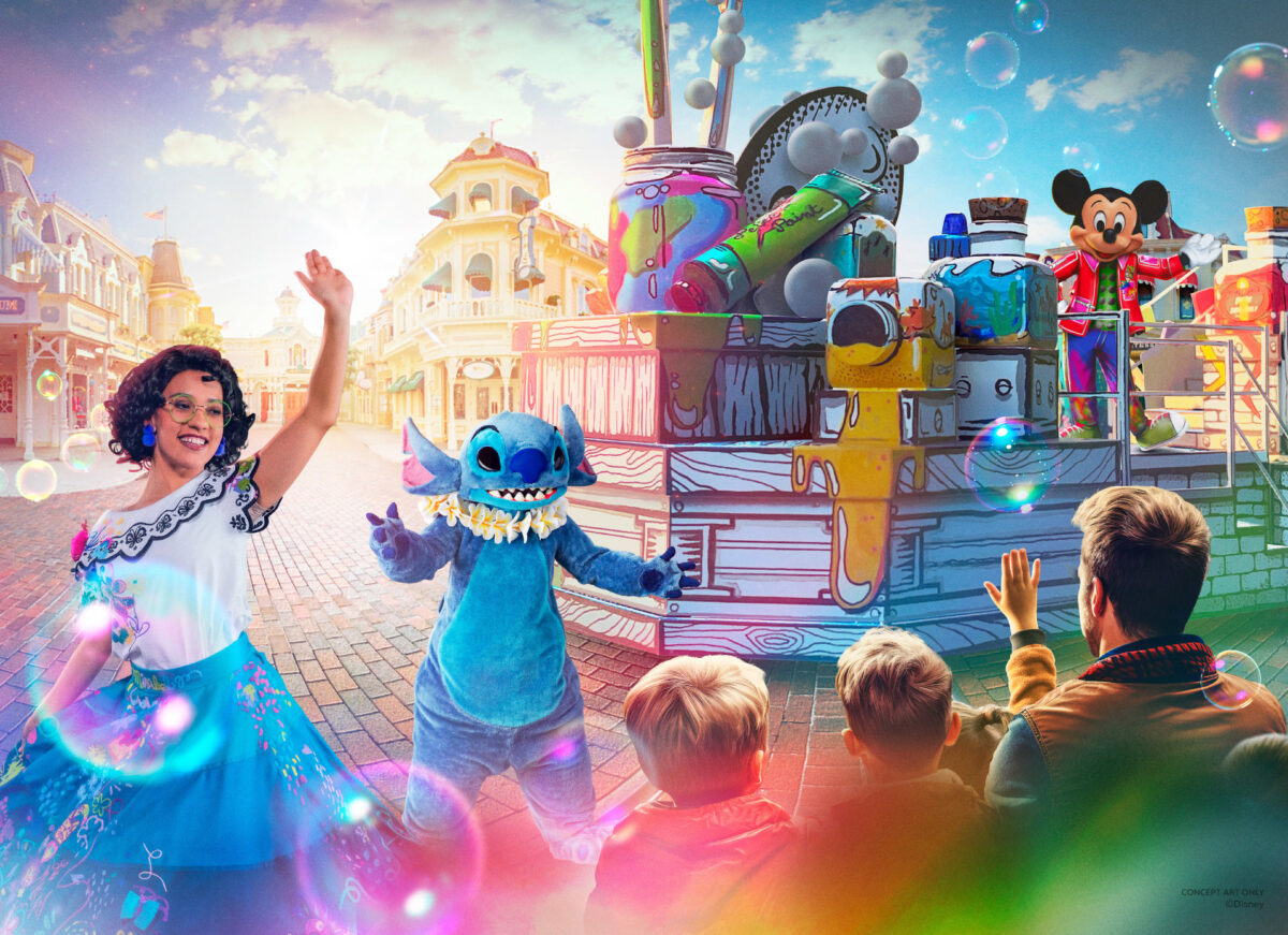 Disneyland Paris' neue Daytime Show Symphony of Colors ab 10. Februar 2024 mit Micky Maus, Stitch und Mirabel