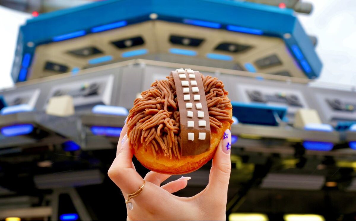 Disneyland Paris feiert den May the 4th Star Wars Day mit speziellen Snacks zu Chewbacca und Grogu
