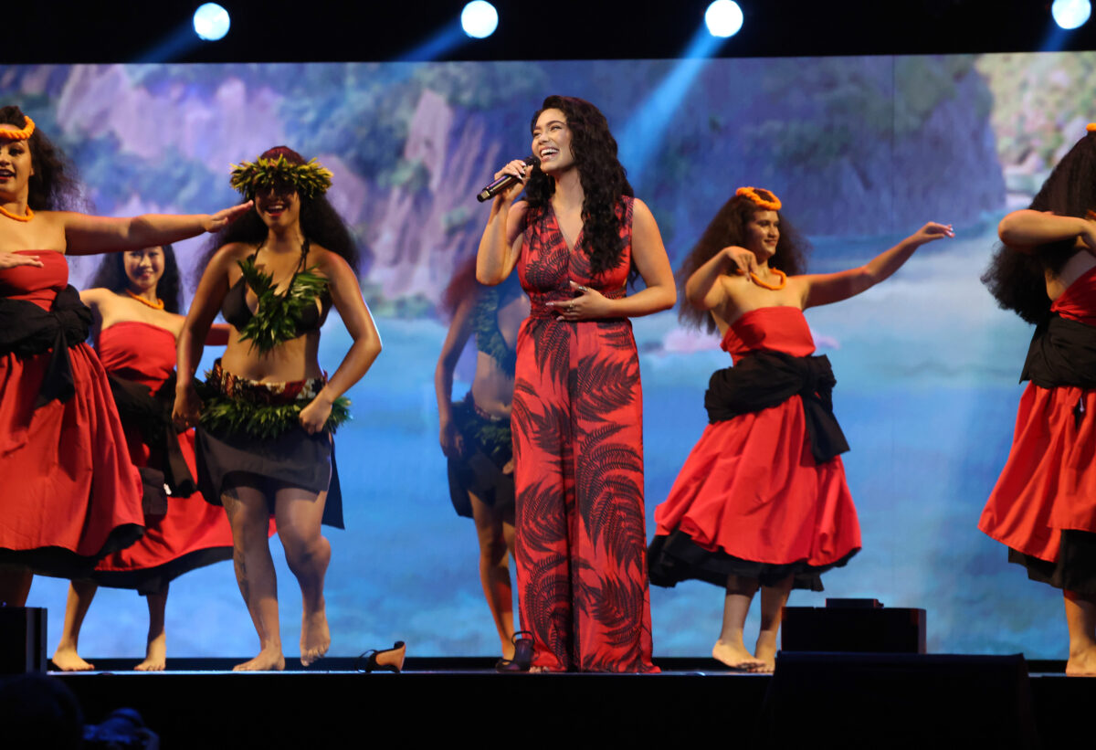 Auli'i Cravalho auf der D23 für Moana 2