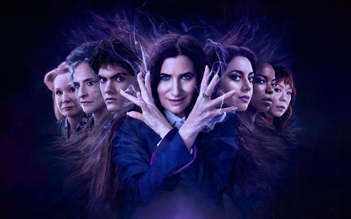 Agatha Harkness' Hexenzirkel: Kathryn Hahn, Aubrey Plaza, Joe Locke, Patti LuPone und mehr in der Marvel Television Serie auf Disney+
