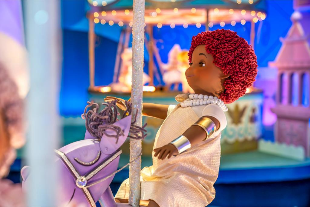 Neue Kostüme für „it’s a small world“ in Disneyland Paris: Ein Blick hinter die Kulissen
