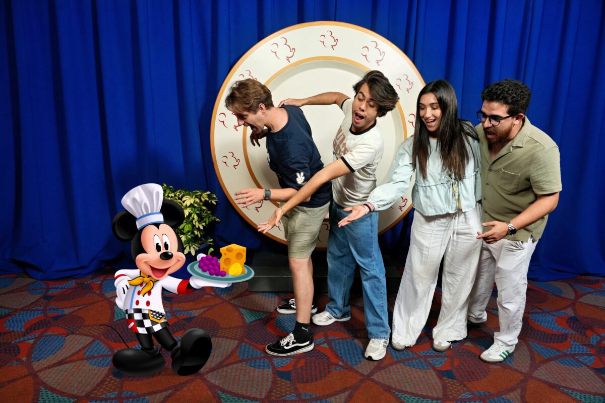 GRATIS Verpflegung & Getränke* in Walt Disney World (nur bis 31. März 2026!) – das sind unsere TOP 10 Restaurants für Disney Dining Plans 7 Chef Mickey’s (Disney’s Contemporary Resort)